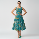 マス ラッフルヘム ミディドレス